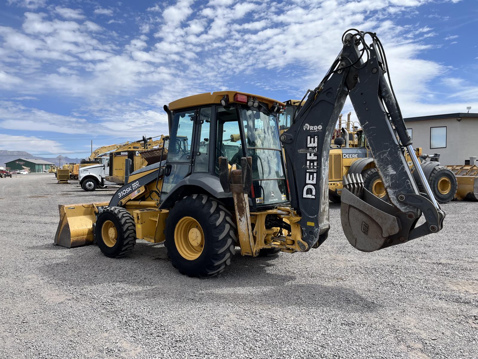 ./imagenes/INVOICE/2019/17364/RETROEXCAVADORA JOHN DEERE 310SK (5).JPG